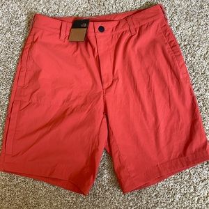 The North Face Mens Flat Front Short 2 - Sz 32/R